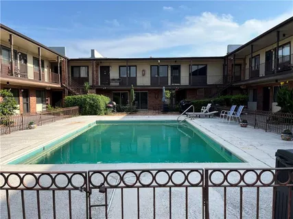 $105,000 | 6901 Veterans Memorial Boulevard, Unit 60, Metairie, LA 70003
