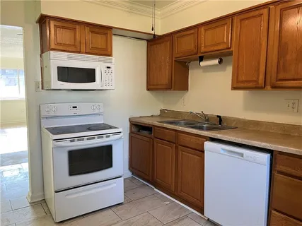 $105,000 | 6901 Veterans Memorial Boulevard, Unit 60, Metairie, LA 70003