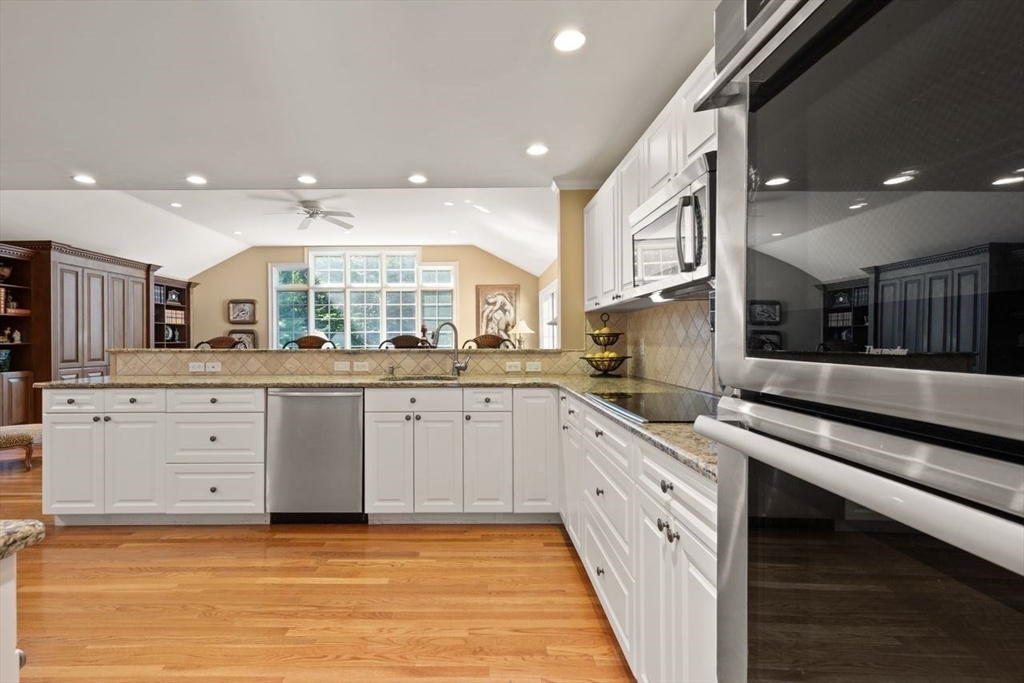 234 Hampton Road Sharon, MA 02067 - Photo 15 of 40 Gallery Image 15
