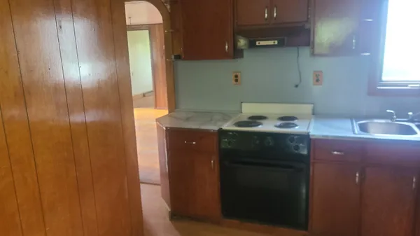 $75,000 | 16 Stoddard Street, Washburn, ME 04786