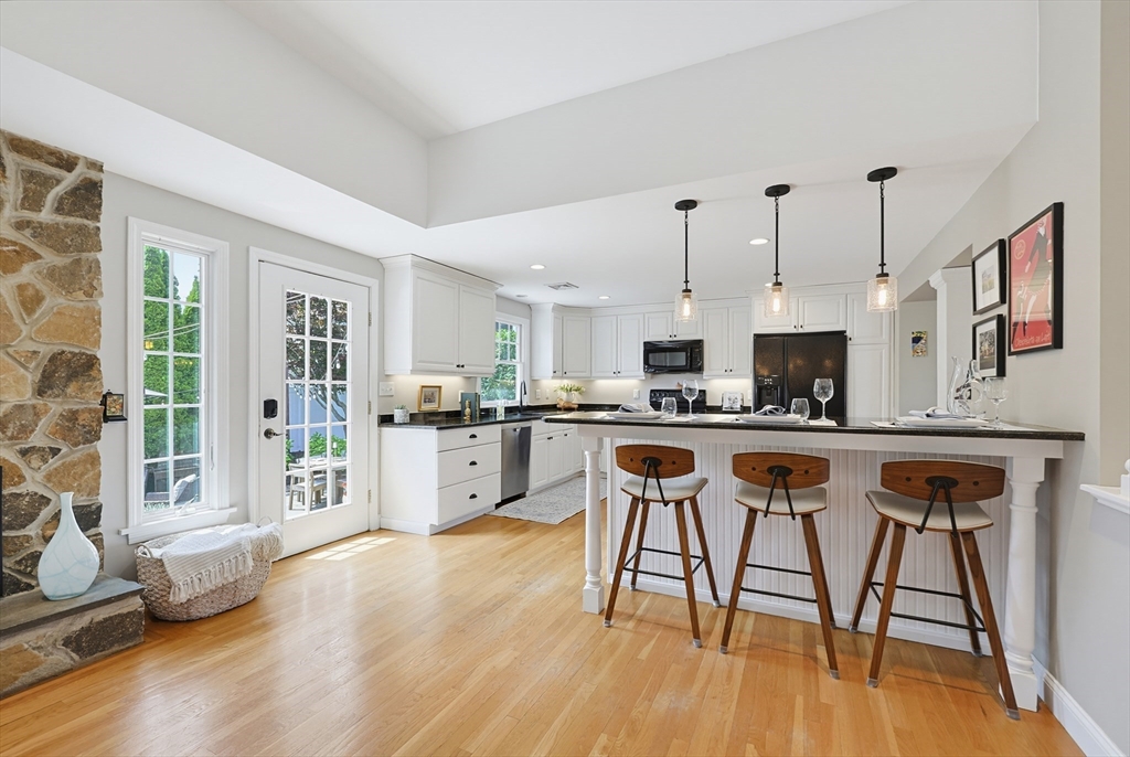 16 Mansion Road Wakefield, MA 01880 - Photo 21 of 42