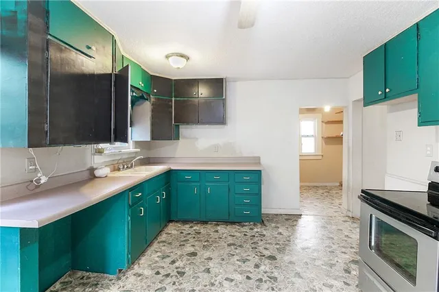 $55,000 | 1621 Appleton Street, Parsons, KS 67357