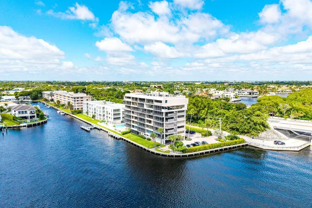$2,500,000 | 900 Northeast Spanish River Boulevard, Unit 7E, Boca Raton, FL 33431