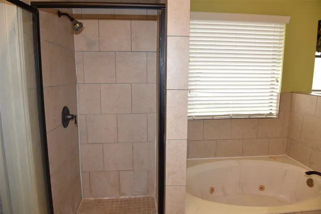 a bathroom with a tub