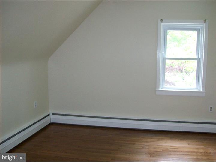 605 Pinney Road Huntingdon Valley, PA 19006 - Photo 16 of 24 Bedroom 3