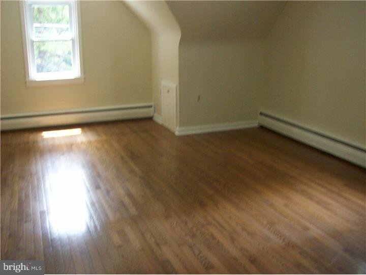 605 Pinney Road Huntingdon Valley, PA 19006 - Photo 19 of 24 Bedroom 4