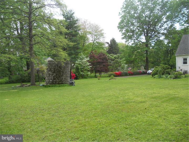 605 Pinney Road Huntingdon Valley, PA 19006 - Photo 24 of 24 Back Yard