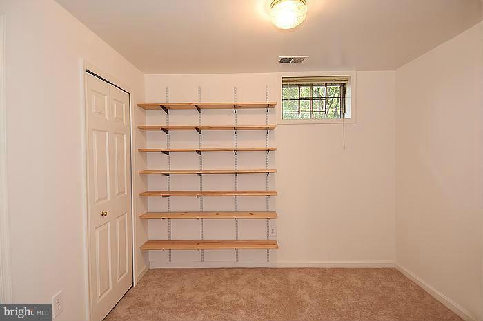 3946 9th Road South Arlington, VA 22204 - Photo 25 of 26 Bonus Room/Office/Bedroom