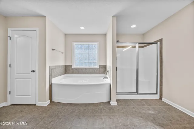 $419,000 | 827 Solomon Drive, Jacksonville, NC 28546