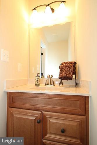 17315 Donora Road Silver Spring, MD 20905 - Photo 1 of 30 Bath