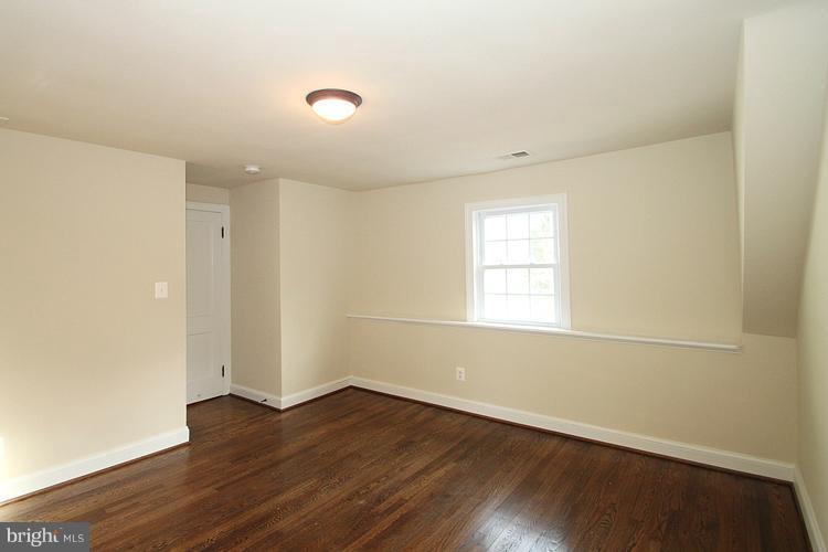 17315 Donora Road Silver Spring, MD 20905 - Photo 2 of 30 Bedroom