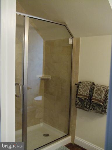 17315 Donora Road Silver Spring, MD 20905 - Photo 29 of 30 Tiled with glass enclosure
