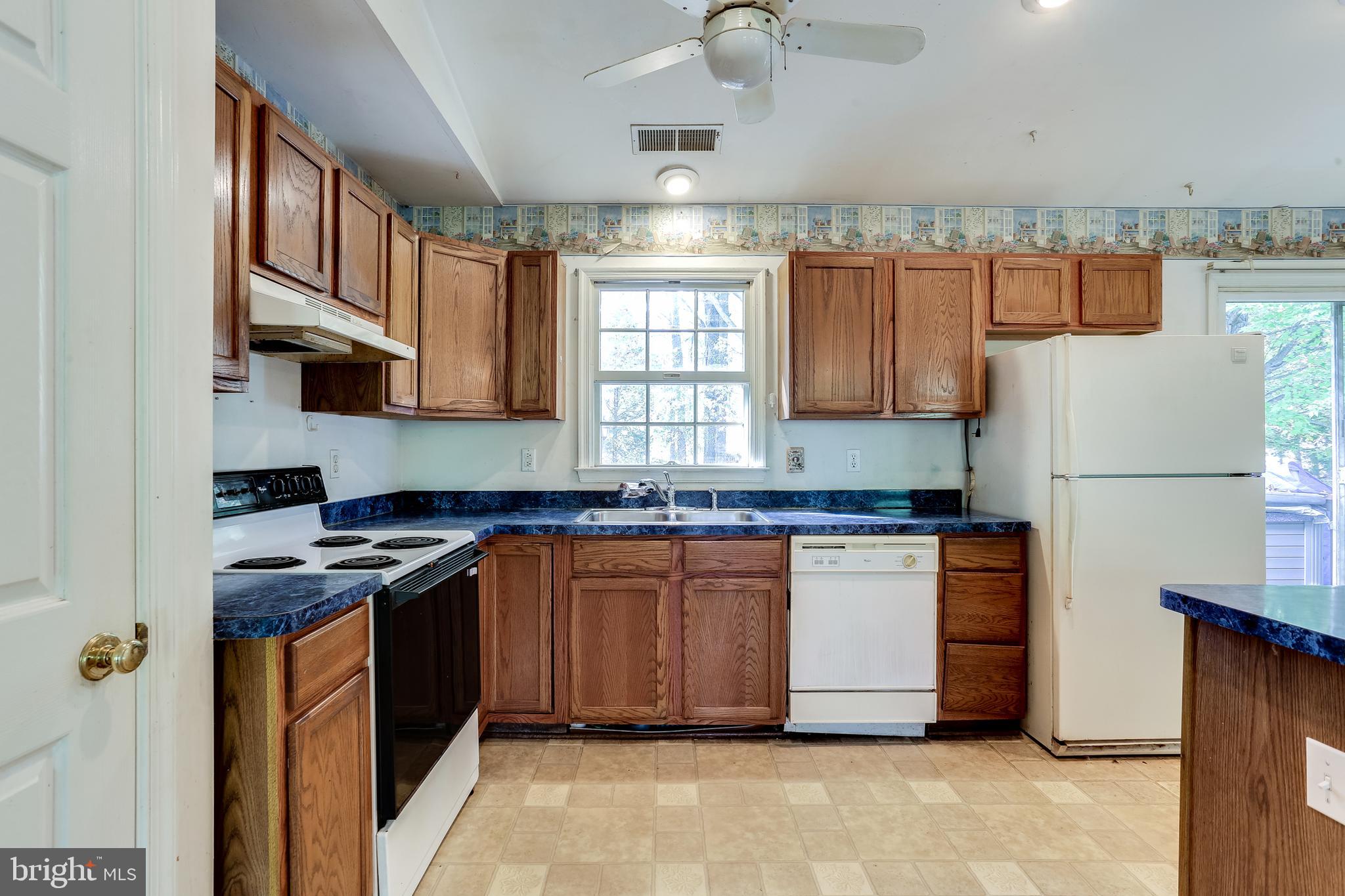729 Old Love Point Road Stevensville, MD 21666 - Photo 13 of 45 Kitchen
