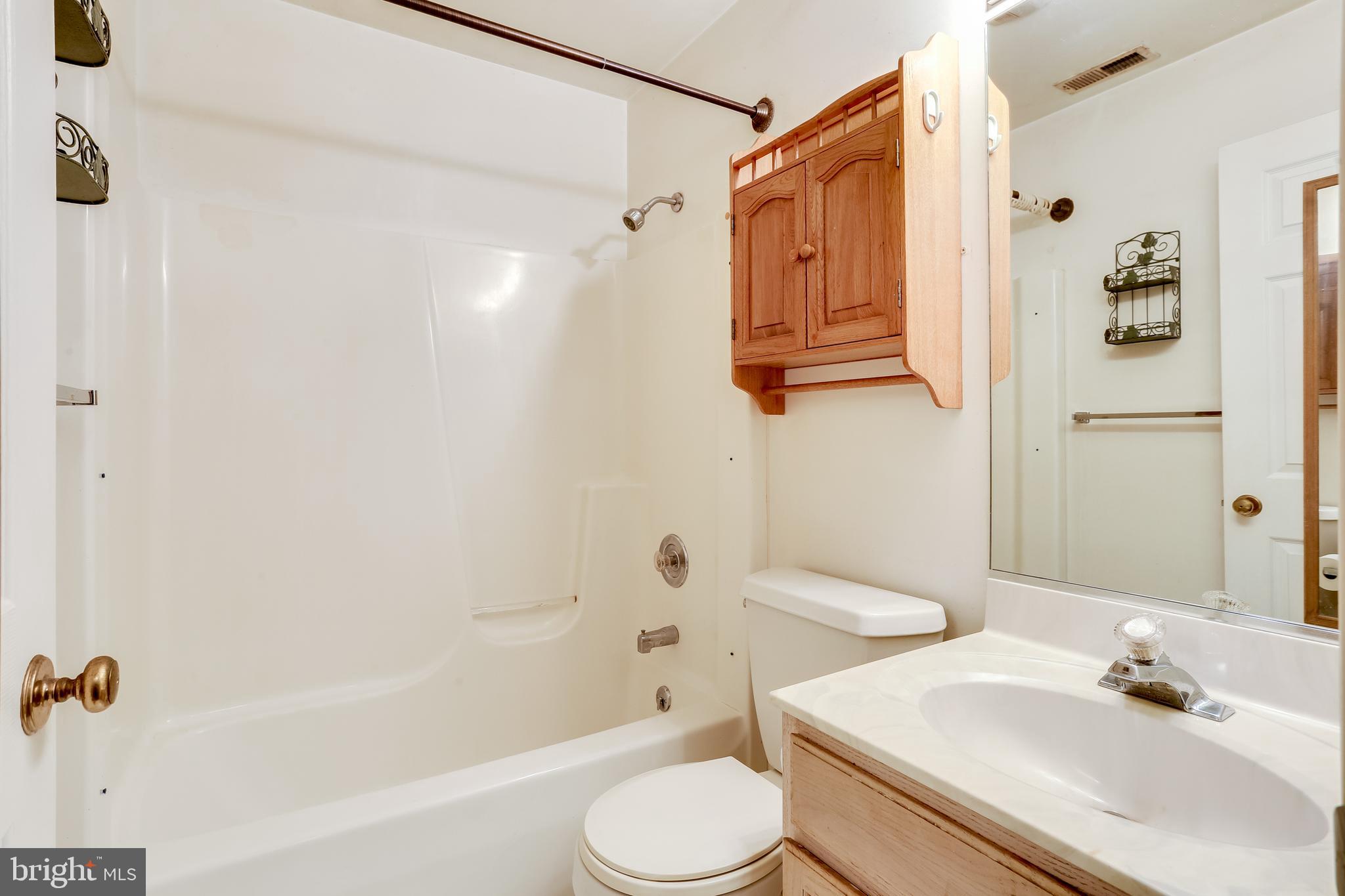 729 Old Love Point Road Stevensville, MD 21666 - Photo 18 of 45 Master Bathroom