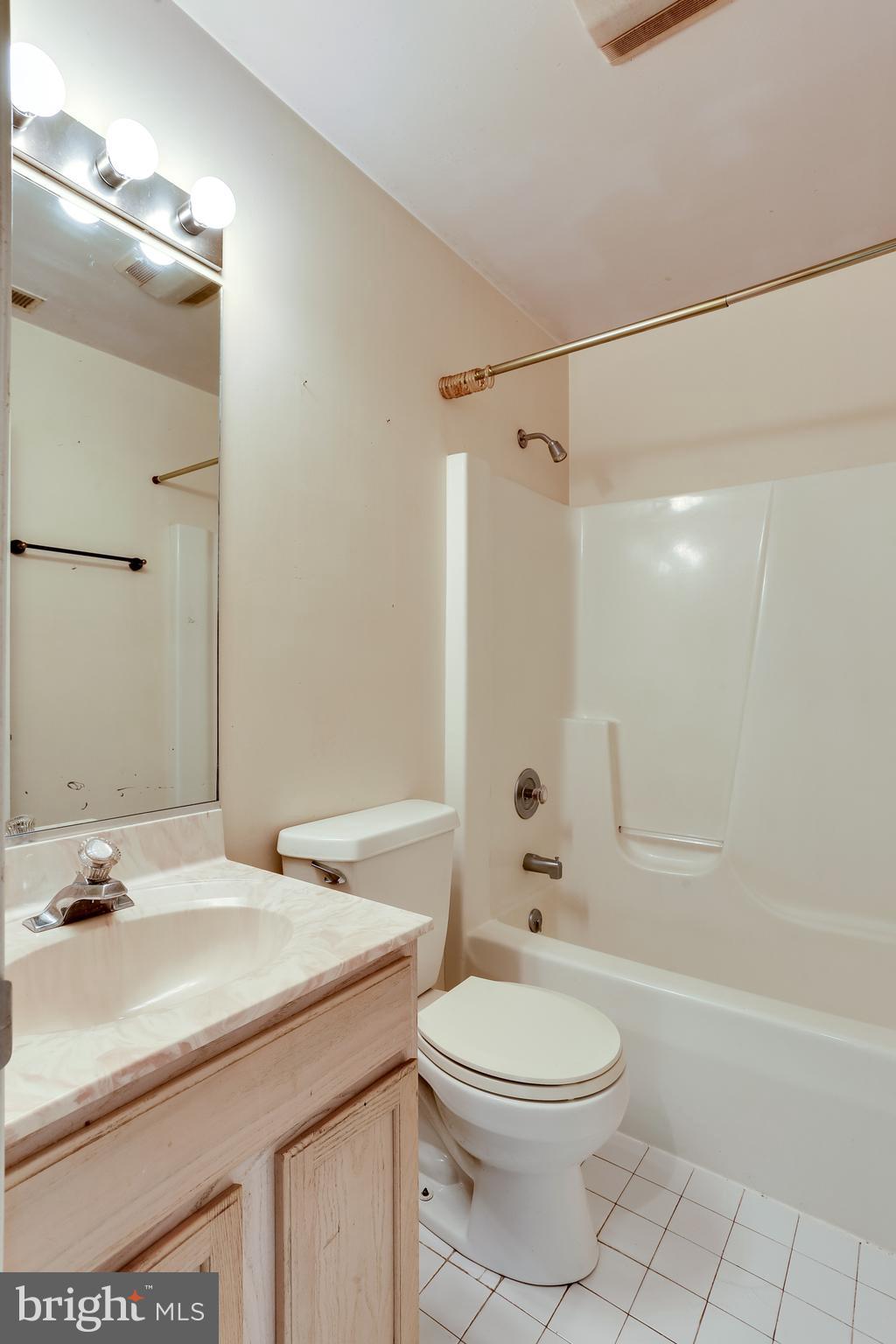 729 Old Love Point Road Stevensville, MD 21666 - Photo 23 of 45 Full Bathroom