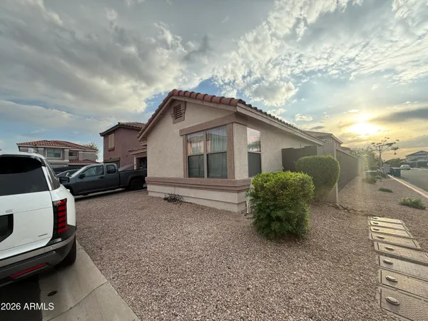 $320,000 | 2303 East 35th Avenue, Apache Junction, AZ 85119