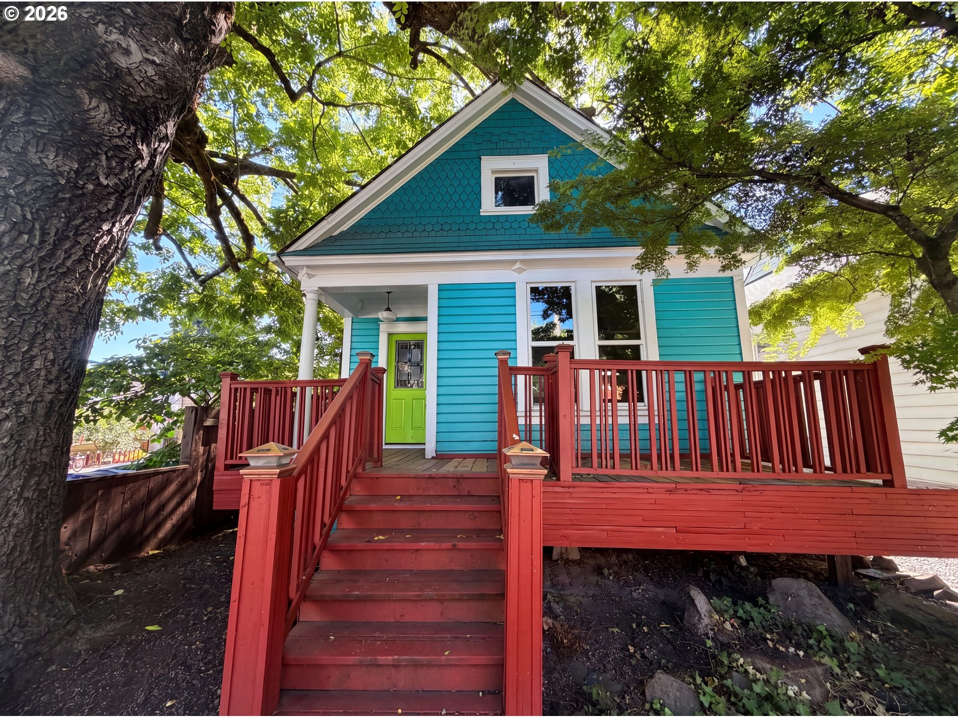 3214 Southeast 9th Avenue Portland, OR 97202 - Photo 1 of 17
