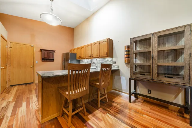 $259,900 | 6521 Laurelwood Drive, Rockford, IL 61108