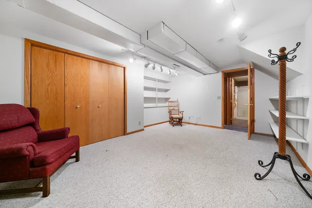 $259,900 | 6521 Laurelwood Drive, Rockford, IL 61108