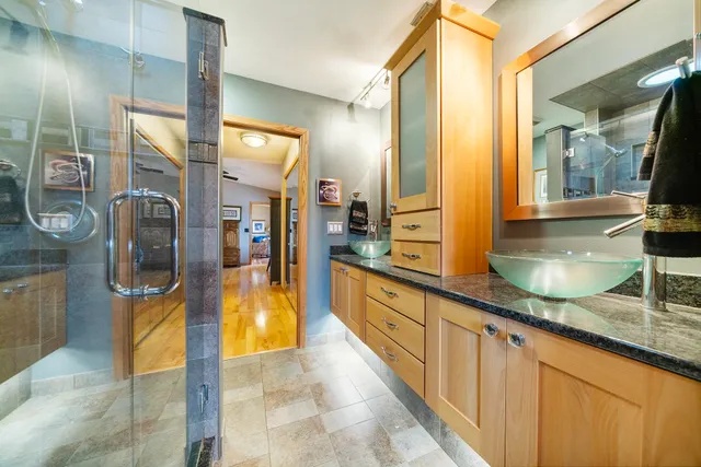 $259,900 | 6521 Laurelwood Drive, Rockford, IL 61108