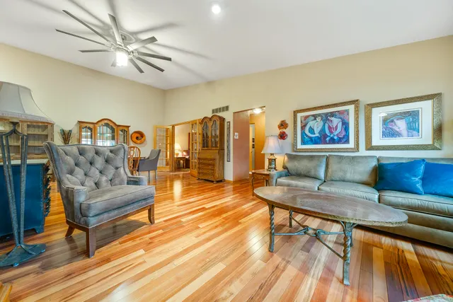 $259,900 | 6521 Laurelwood Drive, Rockford, IL 61108