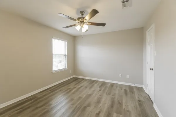 $2,075 | 4703 Montclair Hill Lane, Fresno, TX 77545
