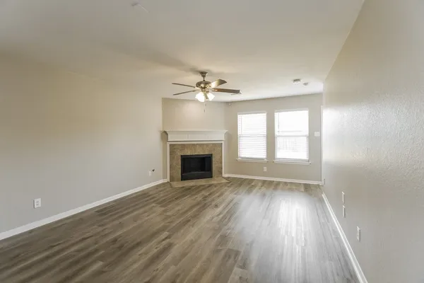 $2,075 | 4703 Montclair Hill Lane, Fresno, TX 77545