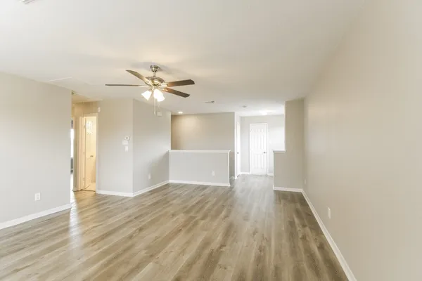 $2,075 | 4703 Montclair Hill Lane, Fresno, TX 77545