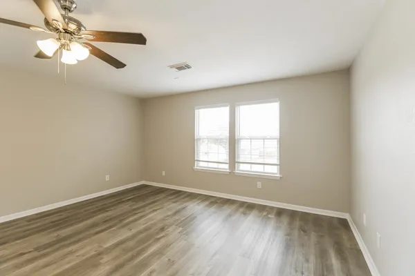$2,075 | 4703 Montclair Hill Lane, Fresno, TX 77545