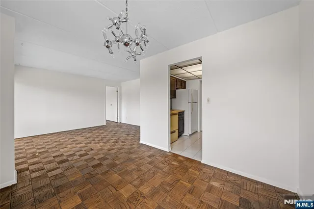 $369,000 | 1600 Center Avenue, Unit 5A, Fort Lee, NJ 07024