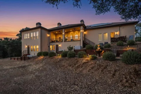 $1,895,000 | 8950 Gilardi Road, Newcastle, CA 95658