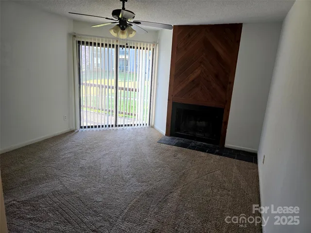 $1,500 | 4524 Sharon Chase Drive, Unit A, Charlotte, NC 28215