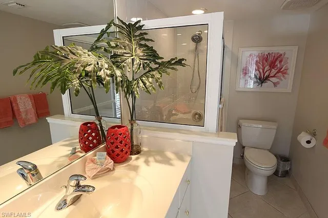 $8,500 | 3200 Gulf Shore Boulevard North, Unit 318, Naples, FL 34103