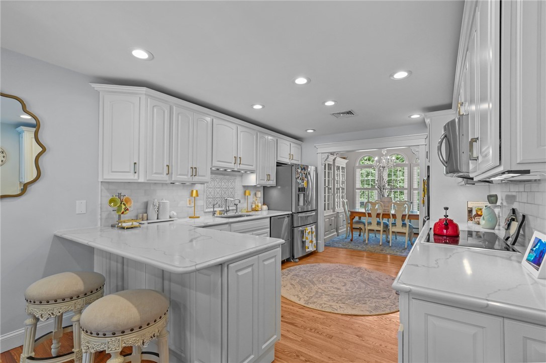 126 Absalona Hill Road Glocester, RI 02814 - Photo 6 of 50