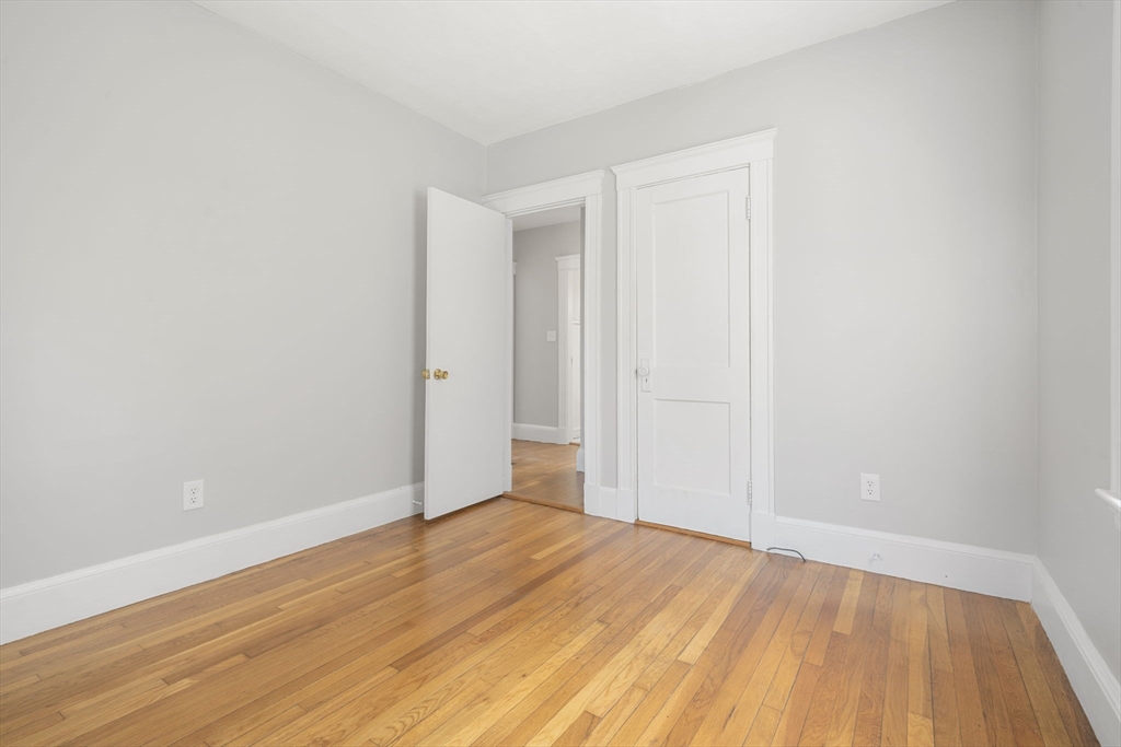 82 Cliff Street Quincy, MA 02169 - Photo 19 of 30