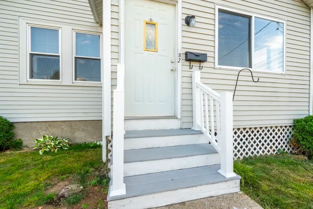 $3,000 | 82 Cliff Street, Quincy, MA 02169