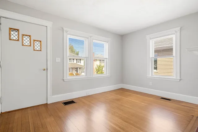 $3,000 | 82 Cliff Street, Quincy, MA 02169