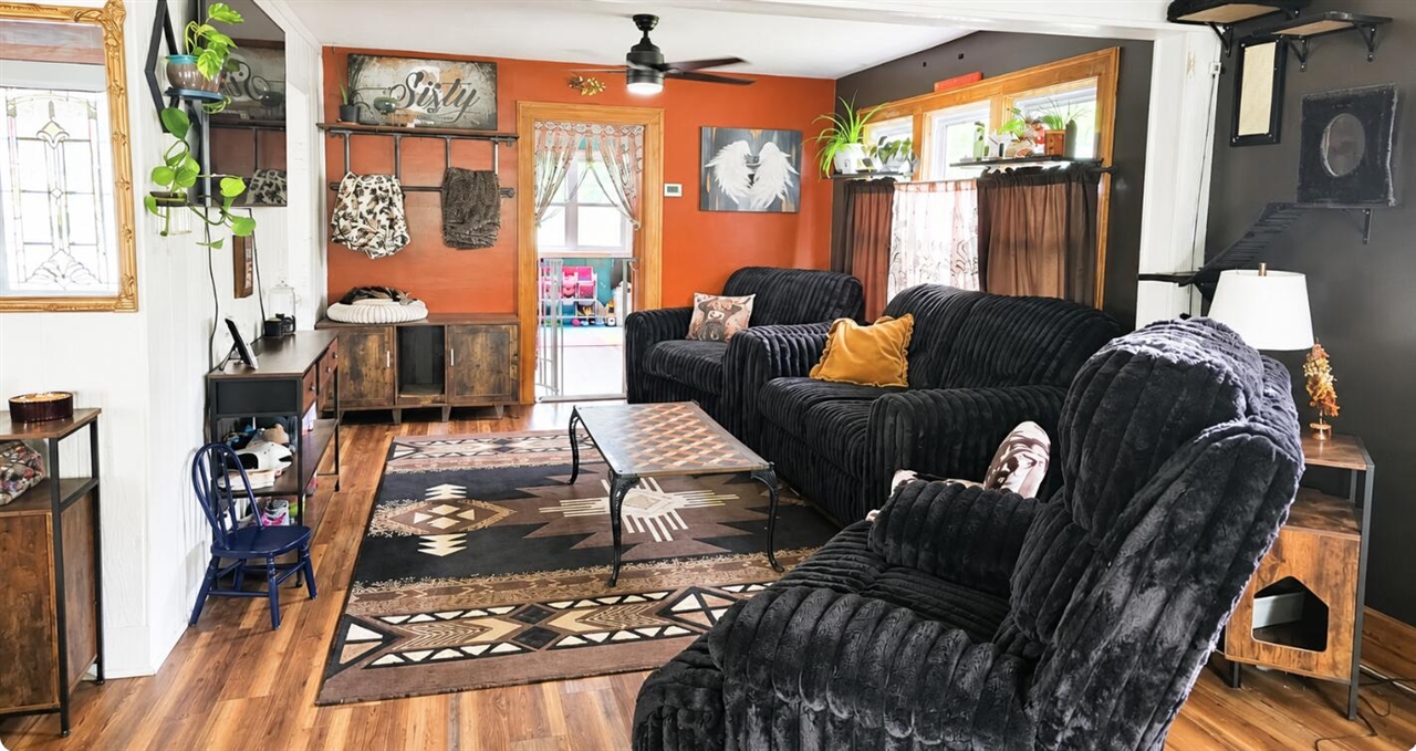 122 High Street Rives Junction, MI 49277 - Photo 8 of 31