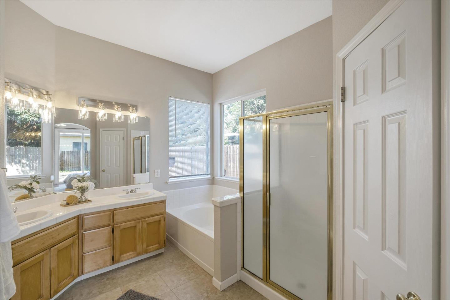 4505 Elliot Ranch Road Elk Grove, CA 95758 - Photo 33 of 44 Gallery Image 33