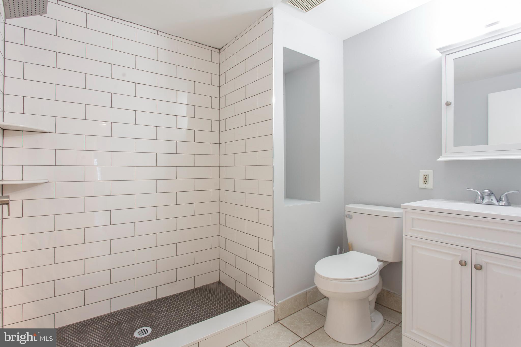 2015 Walnut Street, Unit 409 Philadelphia, PA 19103 - Photo 16 of 17