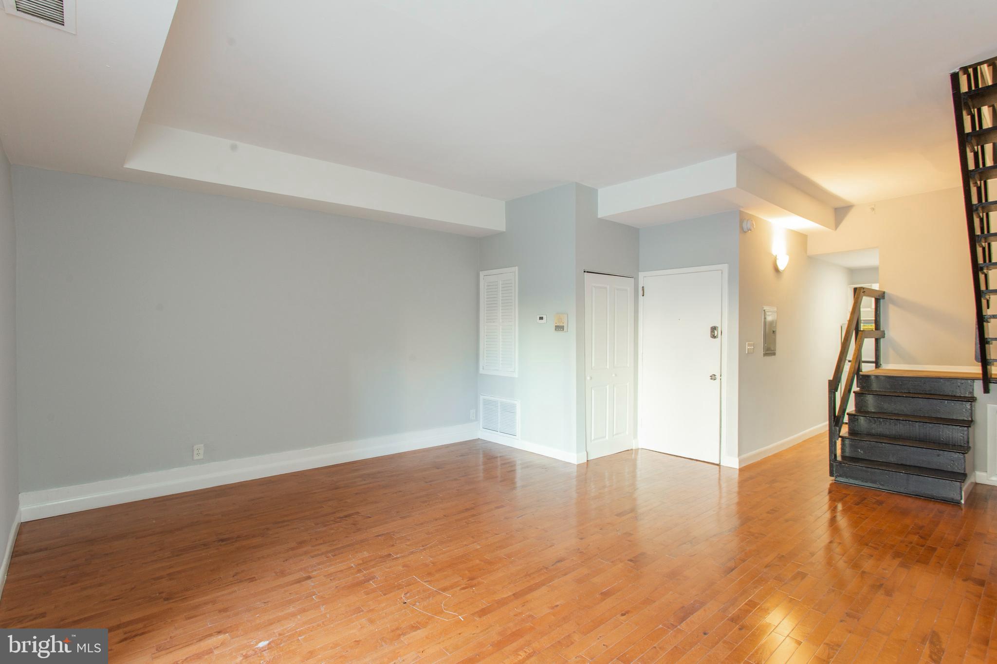 2015 Walnut Street, Unit 409 Philadelphia, PA 19103 - Photo 5 of 17