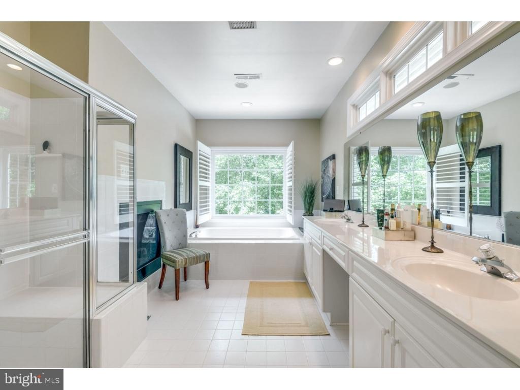 20256 Island View Court Sterling, VA 20165 - Photo 18 of 30 Bedroom (Master)