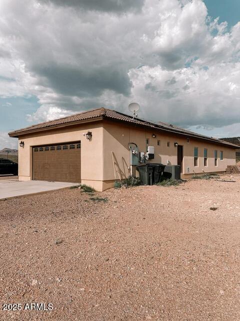 1428 North Alegre Place Douglas, AZ 85607 - Photo 6 of 30 PHOTO-2025-08-14-20-59-19_4