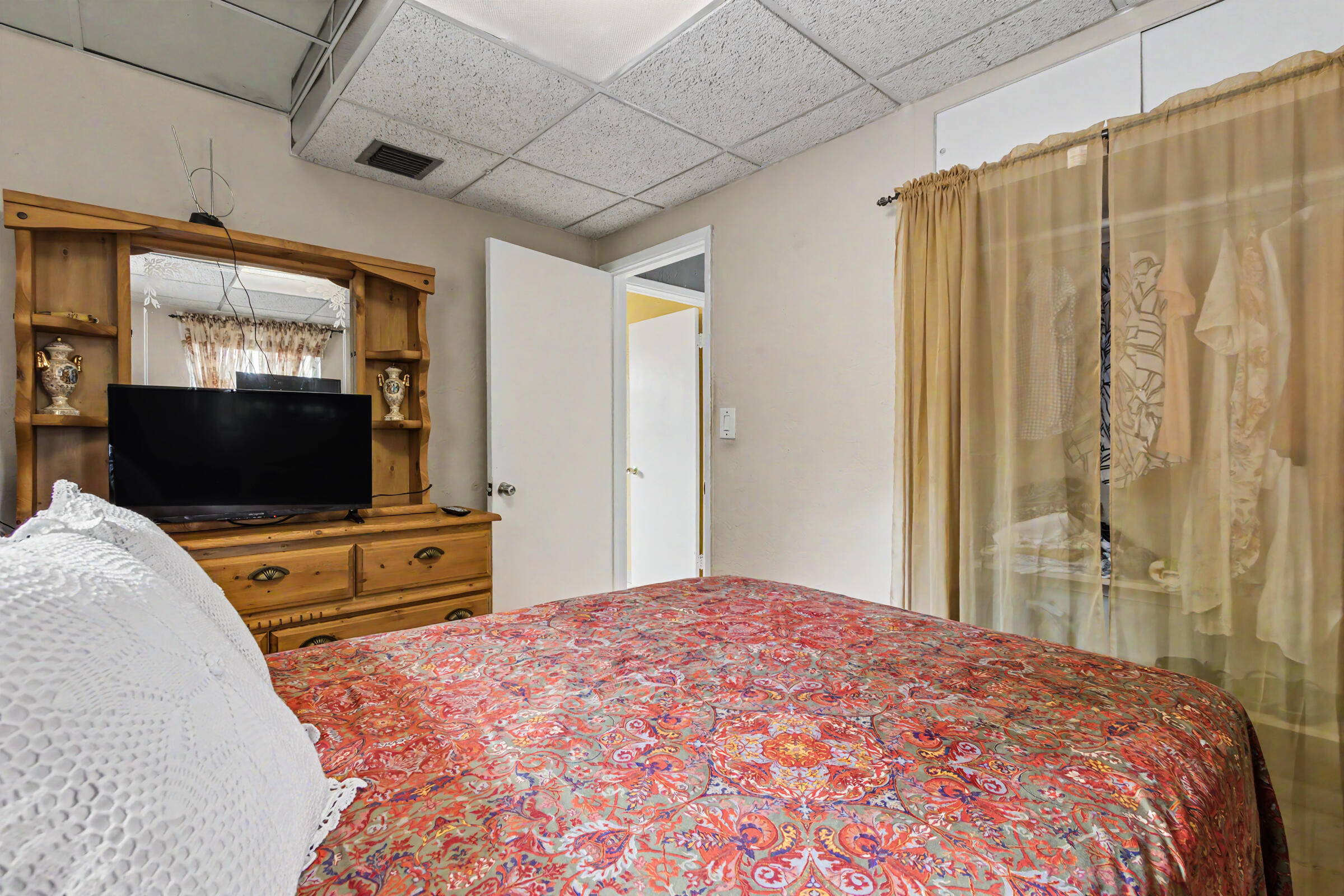 6417 Southwest 23rd Street Miramar, FL 33023 - Photo 36 of 45 6417-45