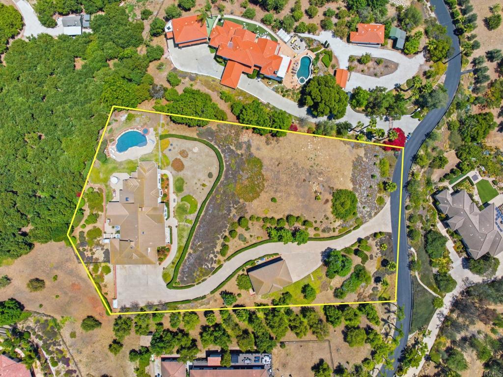 2292 Dos Lomas Fallbrook, CA 92028 - Photo 36 of 71 Approximately 2.13 acres