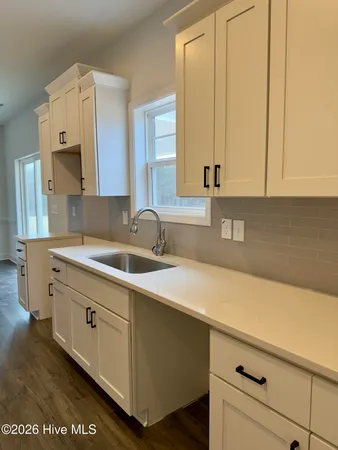 $459,900 | 100 Kindletree Lane, Carthage, NC 28327