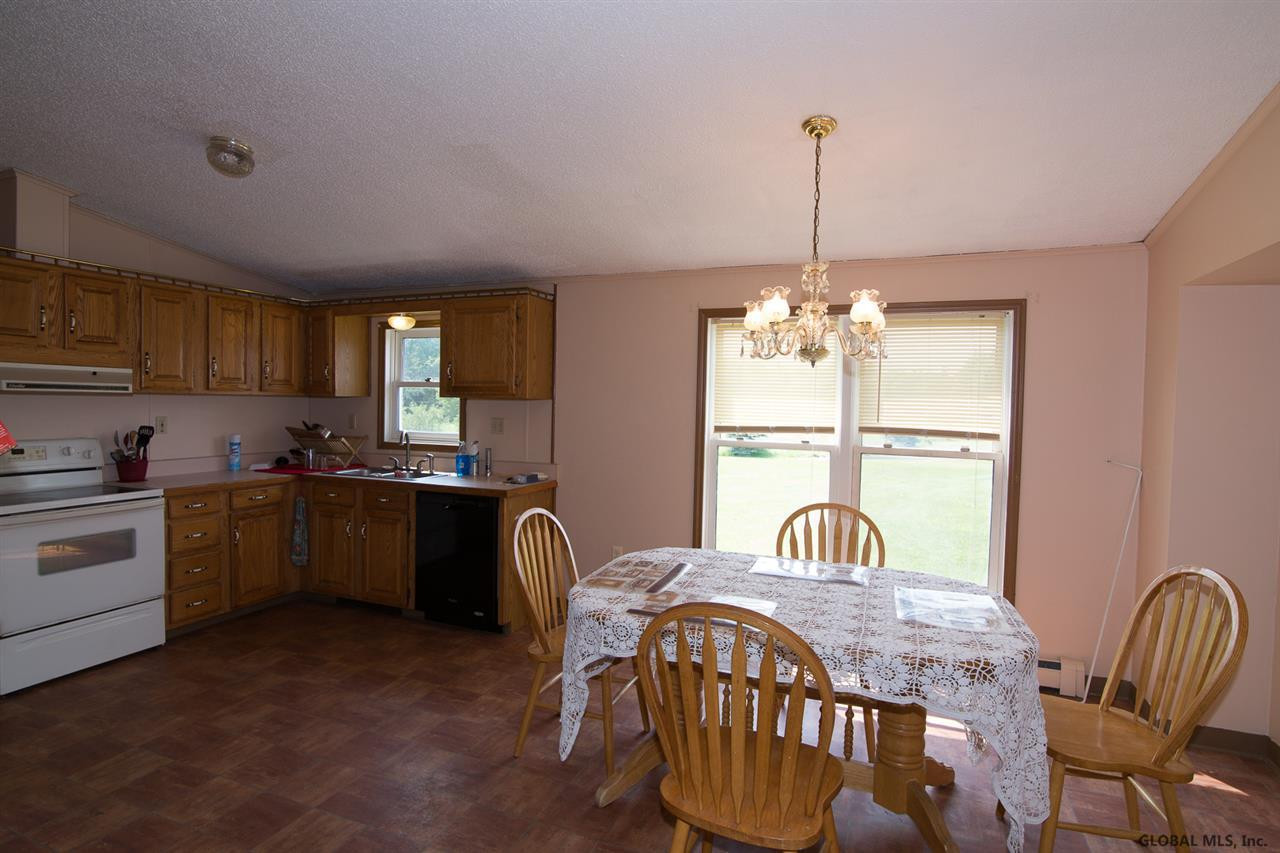 18 Brightman Road Mechanicville, NY 12118 - Photo 6 of 15 Photo 6