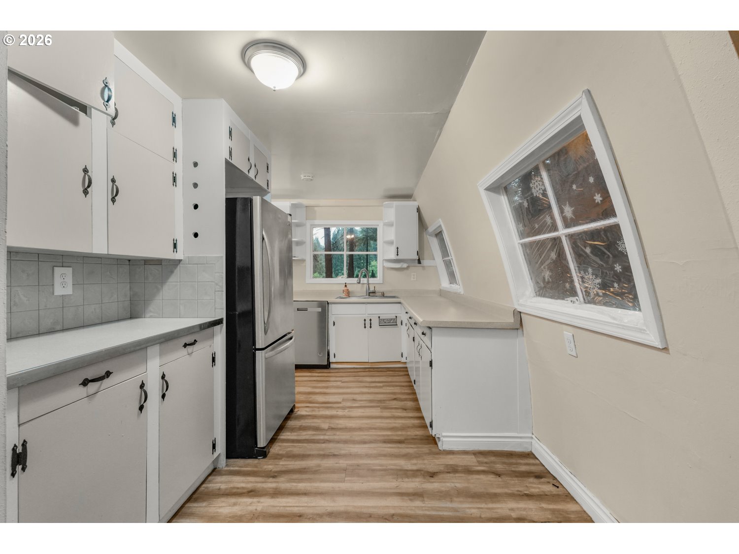 21575 Southwest 70th Avenue Tualatin, OR 97062 - Photo 9 of 43