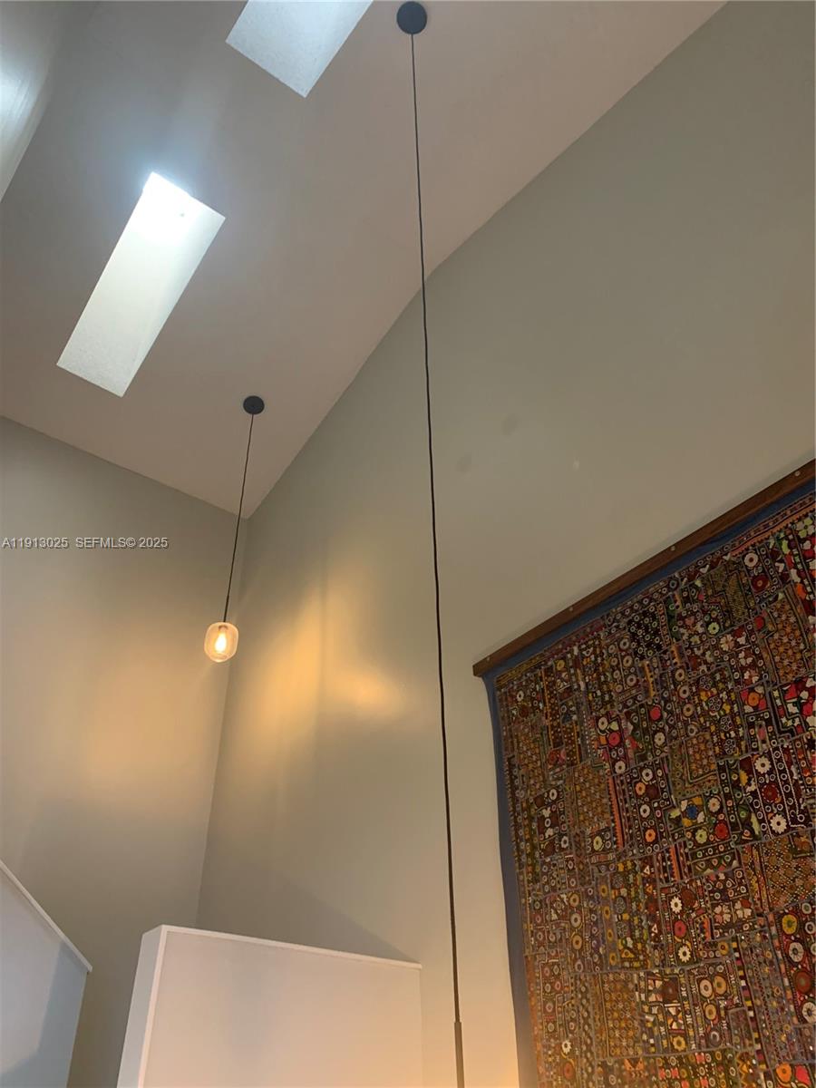 21352 Pagosa Court Boca Raton, FL 33431 - Photo 30 of 63 Skylights