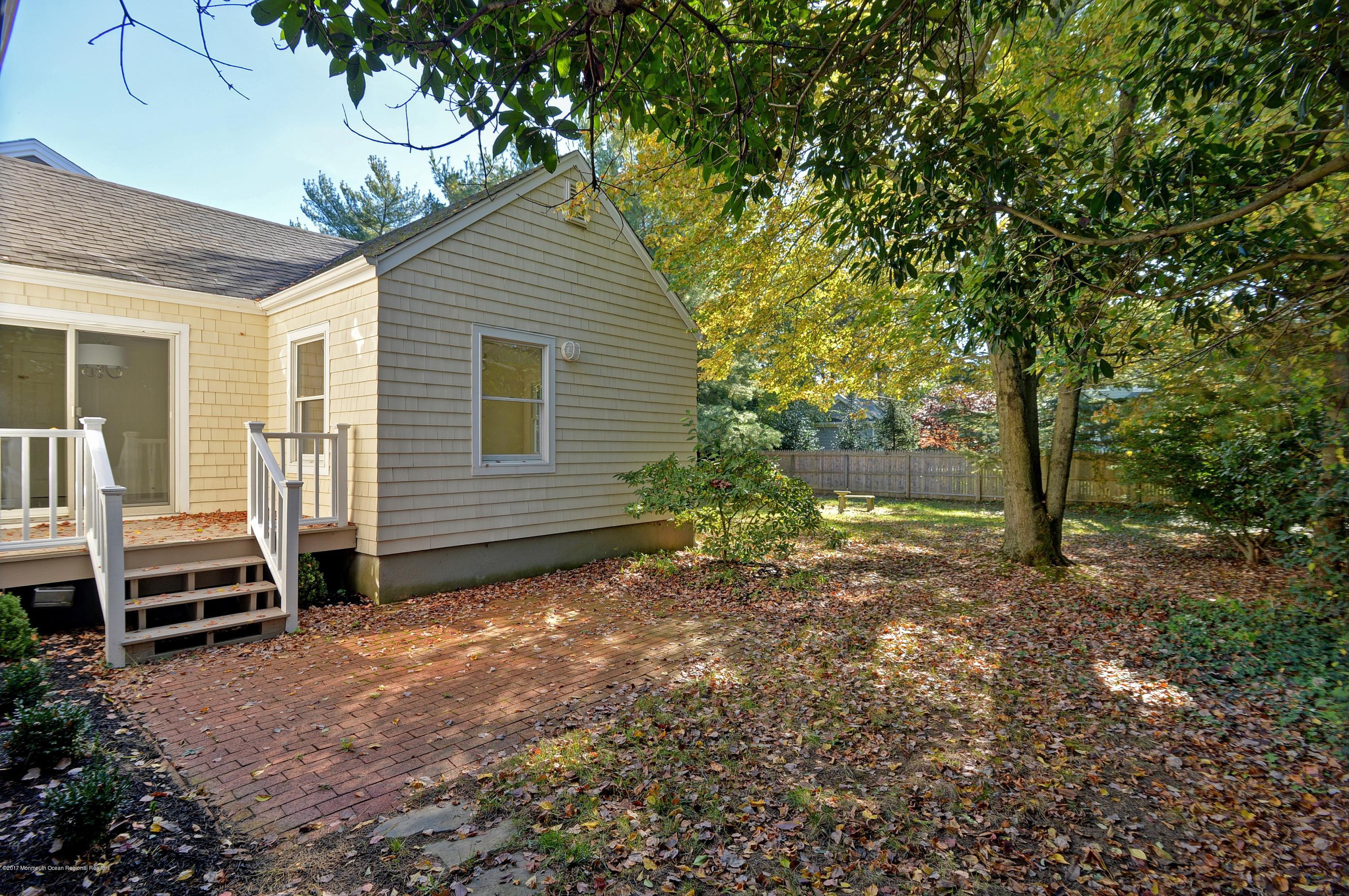 43 Ridge Road Rumson, NJ 07760 - Photo 31 of 33 030_Patio